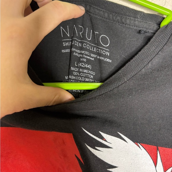 Naruto Black and Red Graphic Tee - Picture 2 of 2